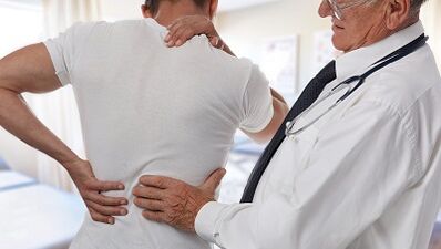 Cách điều trị đau lưng